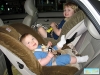 Giải pháp an toàn khi trẻ ngồi trong ô tô !